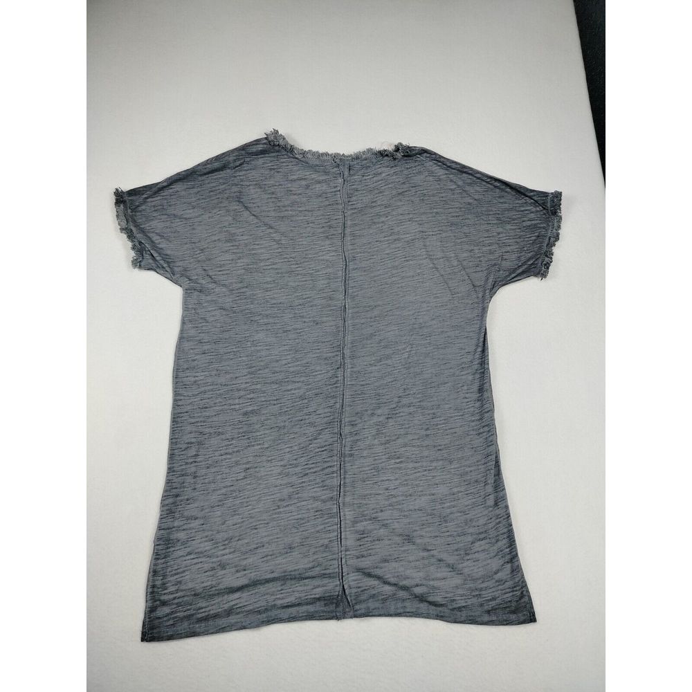 Umgee Shirt Women's Medium‎ Gray Classiccore Normalcore Minimalist Fringe